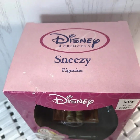 Disney Princess Enesco SNEEZY Dwarf Figurine Snow White Christmas Decor - Picture 5 of 9